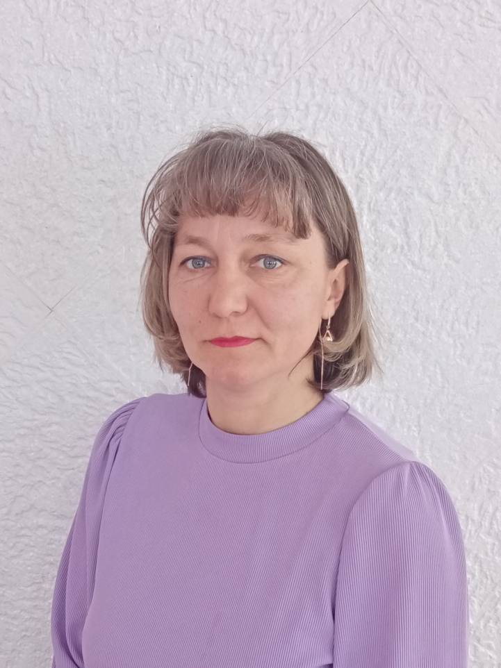 Педагогический работник Кайдалова Алина Александровна.